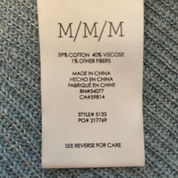 Cabi Women’s size M sweater - Picture 3 of 6